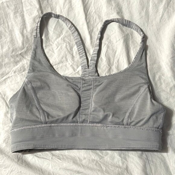 Lululemon Train Times Bra Sports Yoga Gym Activewear Wee Space Grey White Size 4 - Picture 6 of 9